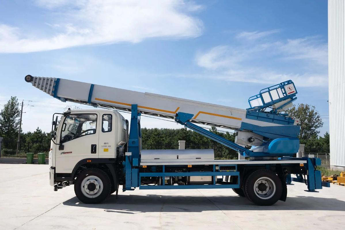 汉阳云梯上料车租赁费用